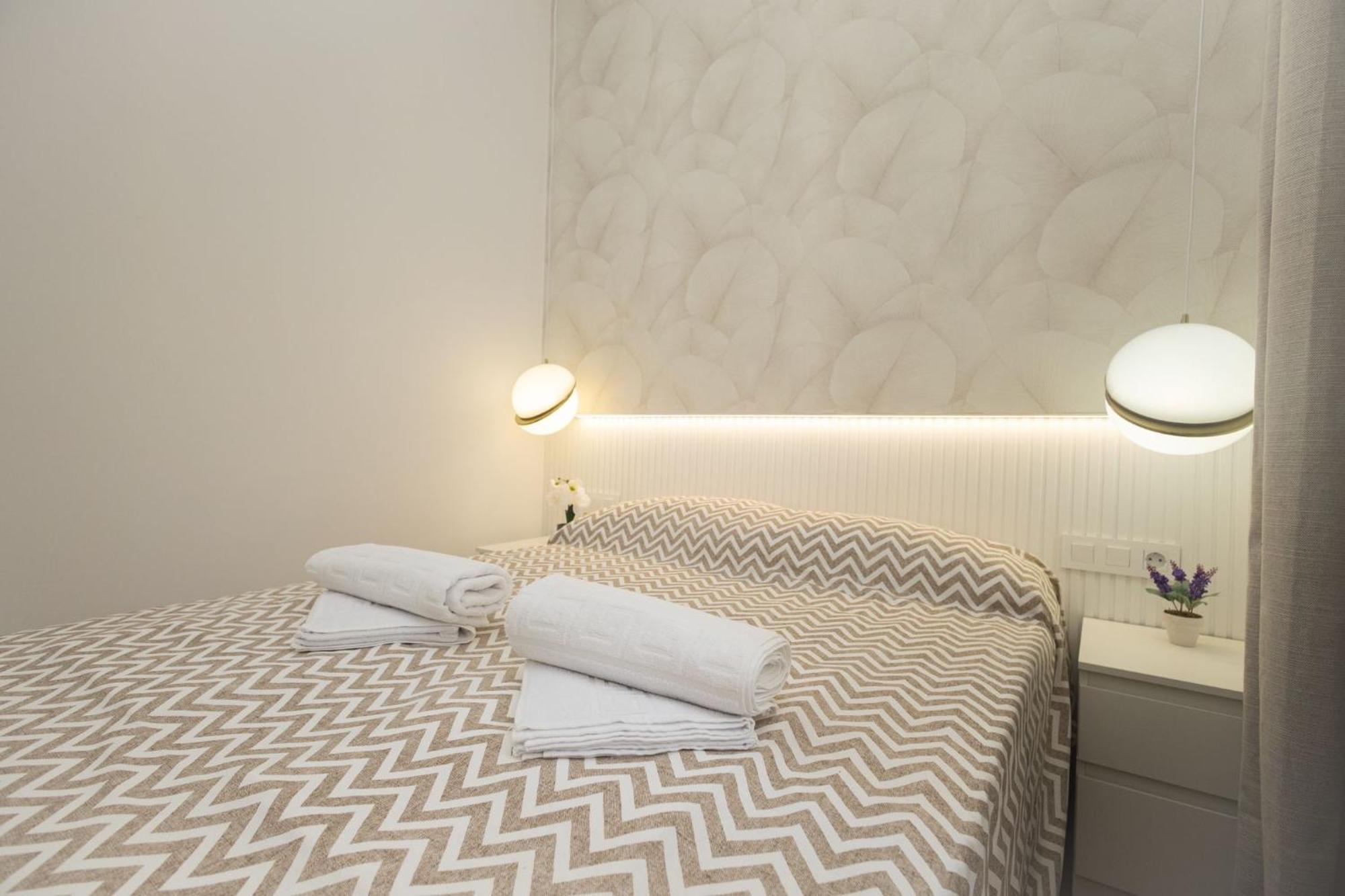 Ra Apartamentos Sevilla Alicante Kültér fotó